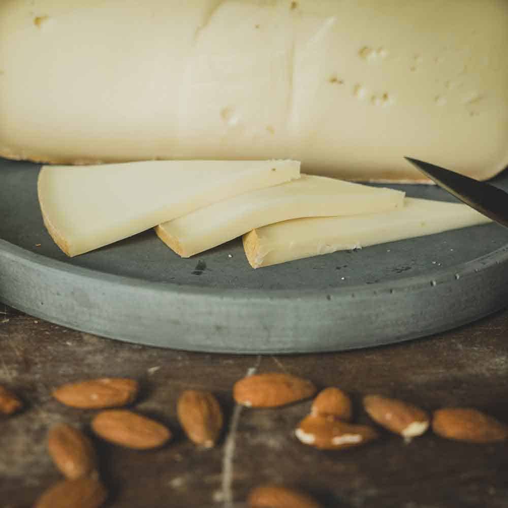 Fromage Mixte Lait De Vache Et De Brebis Tomme